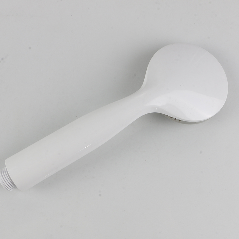 Hvordan forhindre oppbygging av limescale i plastdusjhoder?